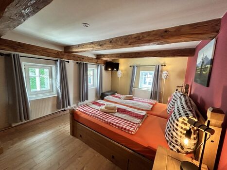 grosses Schlafzimmer