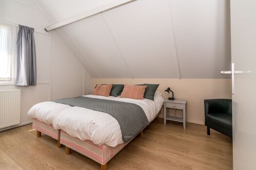 Schlafzimmer 3 mit 2 Luxus Einzelboxsprings