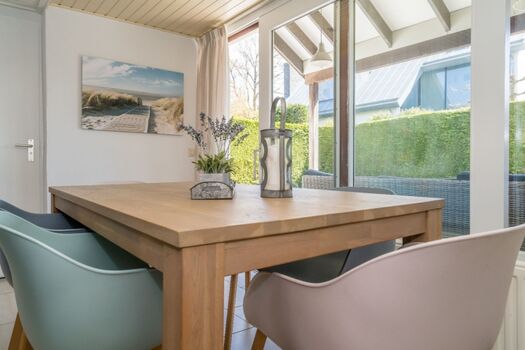 Die Essgruppe für 6 Personen