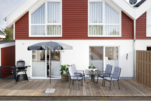 Haus Nordwald - der Terassenbereich mit Outdoor-Grill