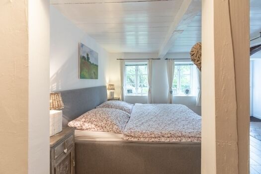 Witthuis - Schlafbereich mit großem Doppelbett ( 180x200 )