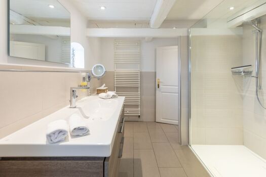 Witthuis -  Modernes Duschbad