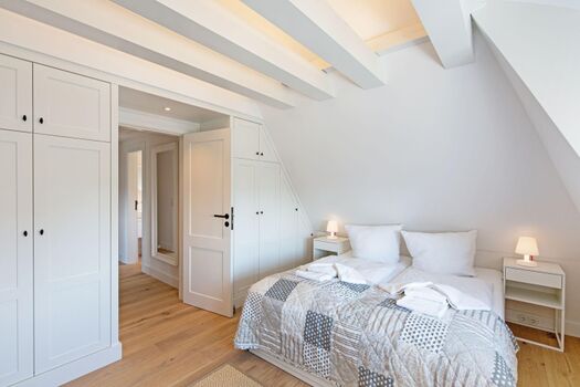 Schlafzimmer eins im OG