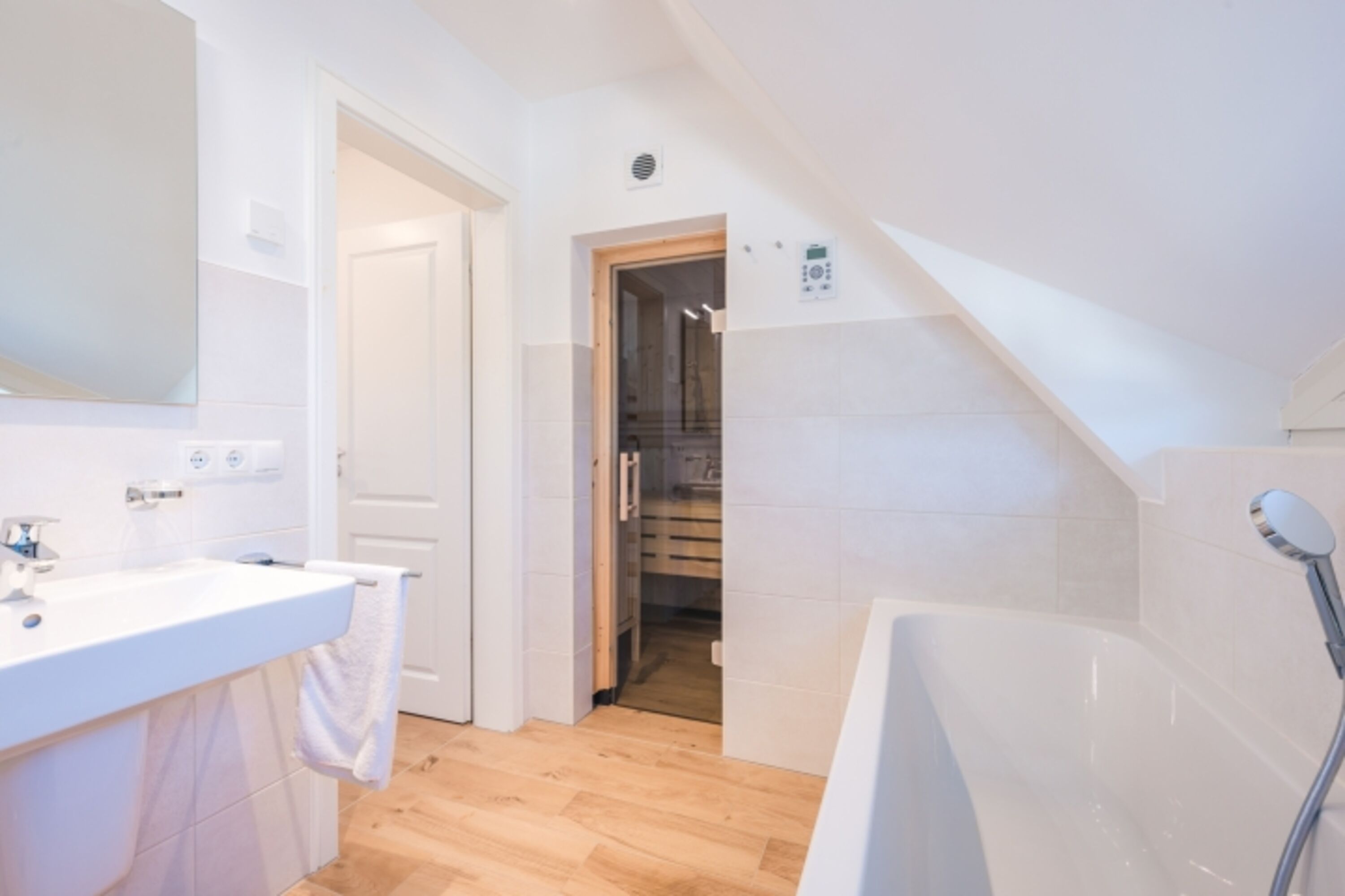 Badezimmer OG mit Sauna