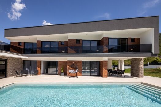 Alles, was angeboten wird, ist exklusiv für Sie und befindet sich in einer fantastischen Umgebung mit 50 Grüntönen