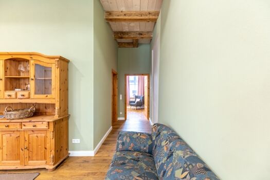 Sophie - Flur zum Schlafzimmer 