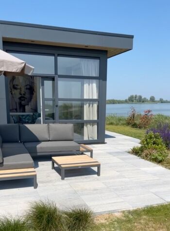 und Terrasse mit tollem Blick über das IJsselmeer