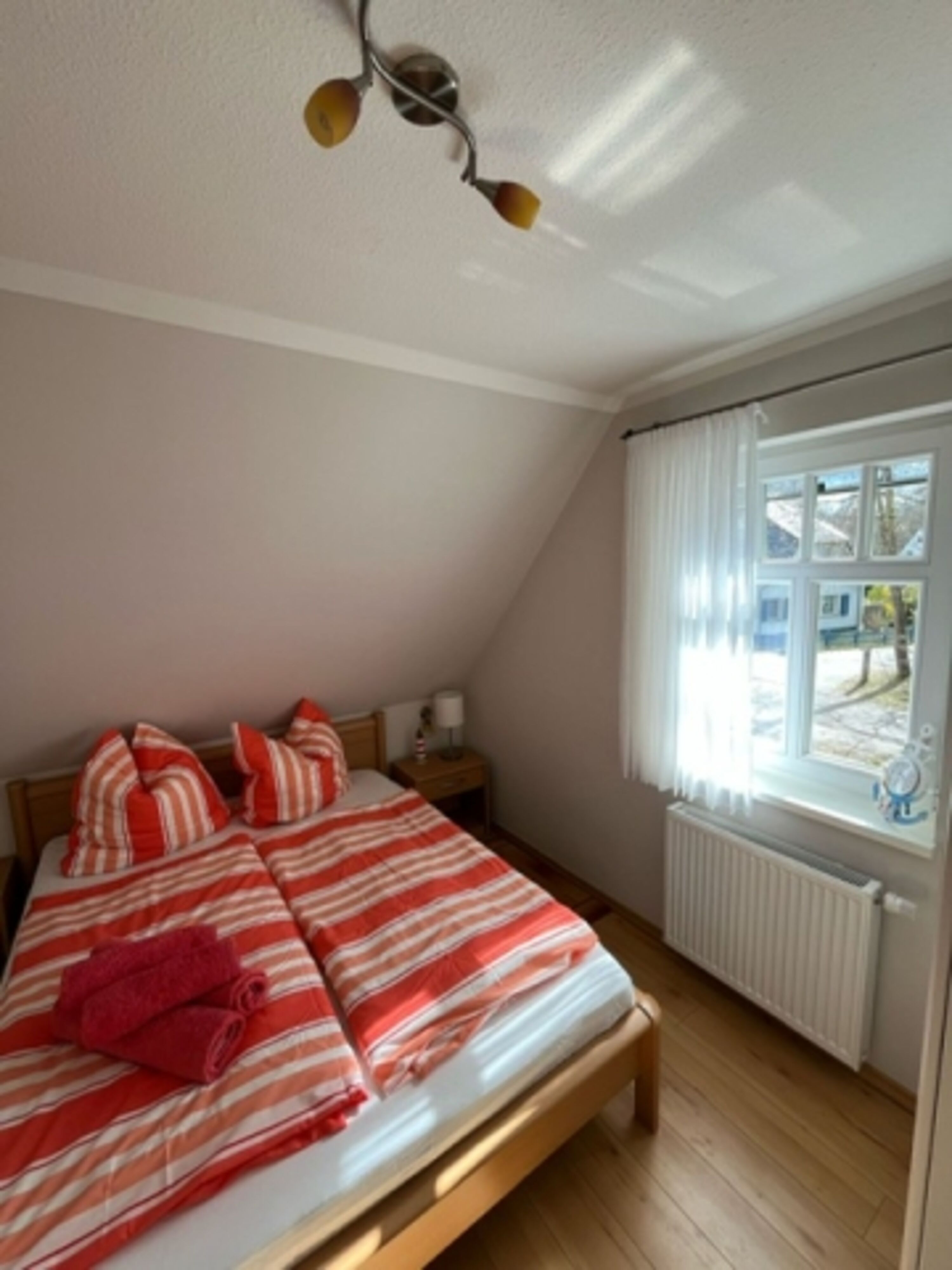 Schlafzimmer 2