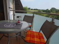 Sonnige Ferienwohnung in Deichnähe mit Balkon