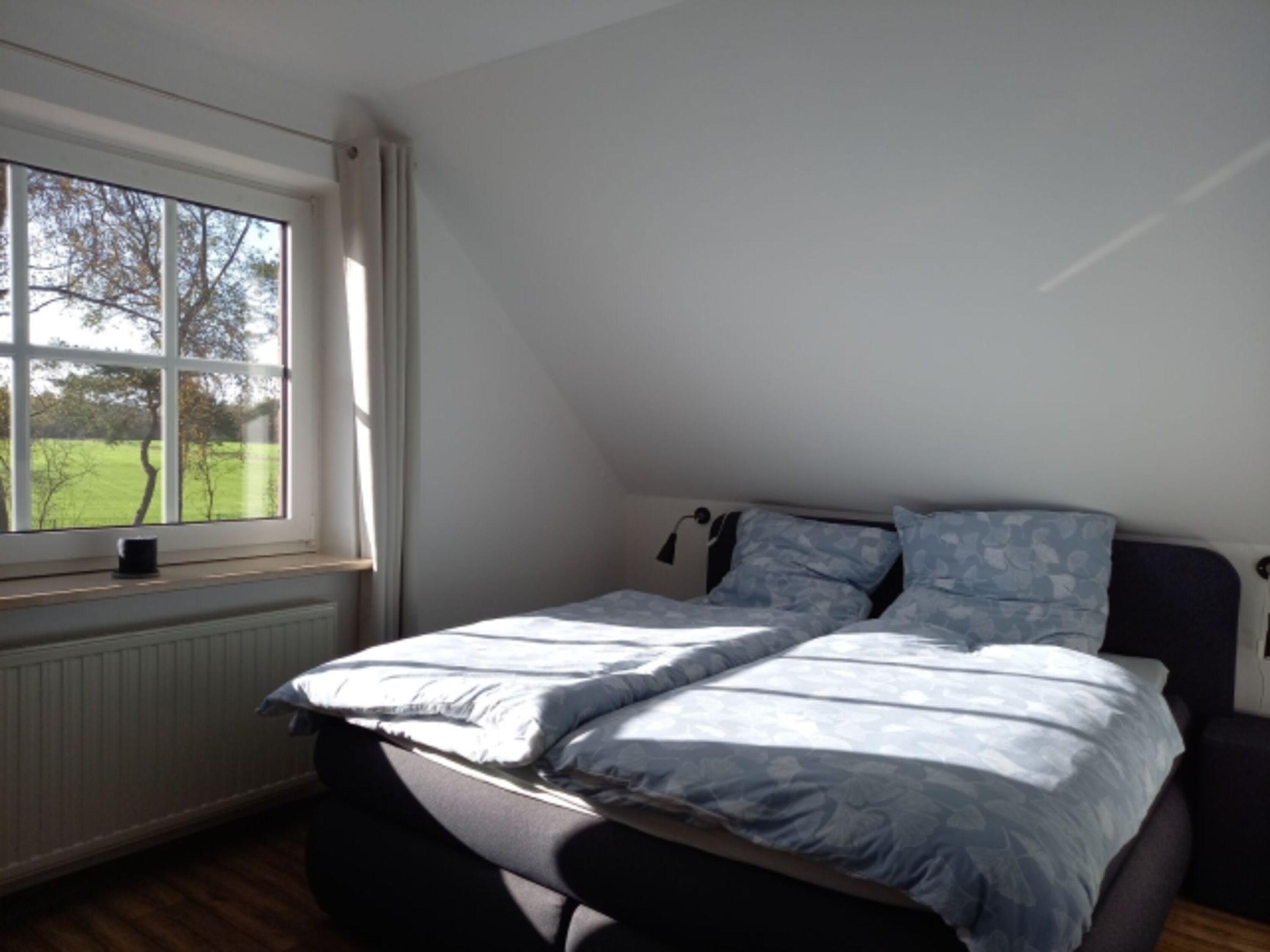 Schlafzimmer 2 mit Doppelbett