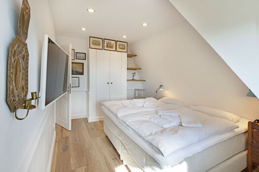 Schlafzimmer eins im OG