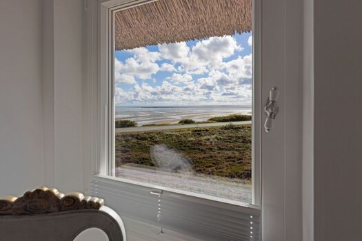 Schlafzimmer zwei im OG Ausblick