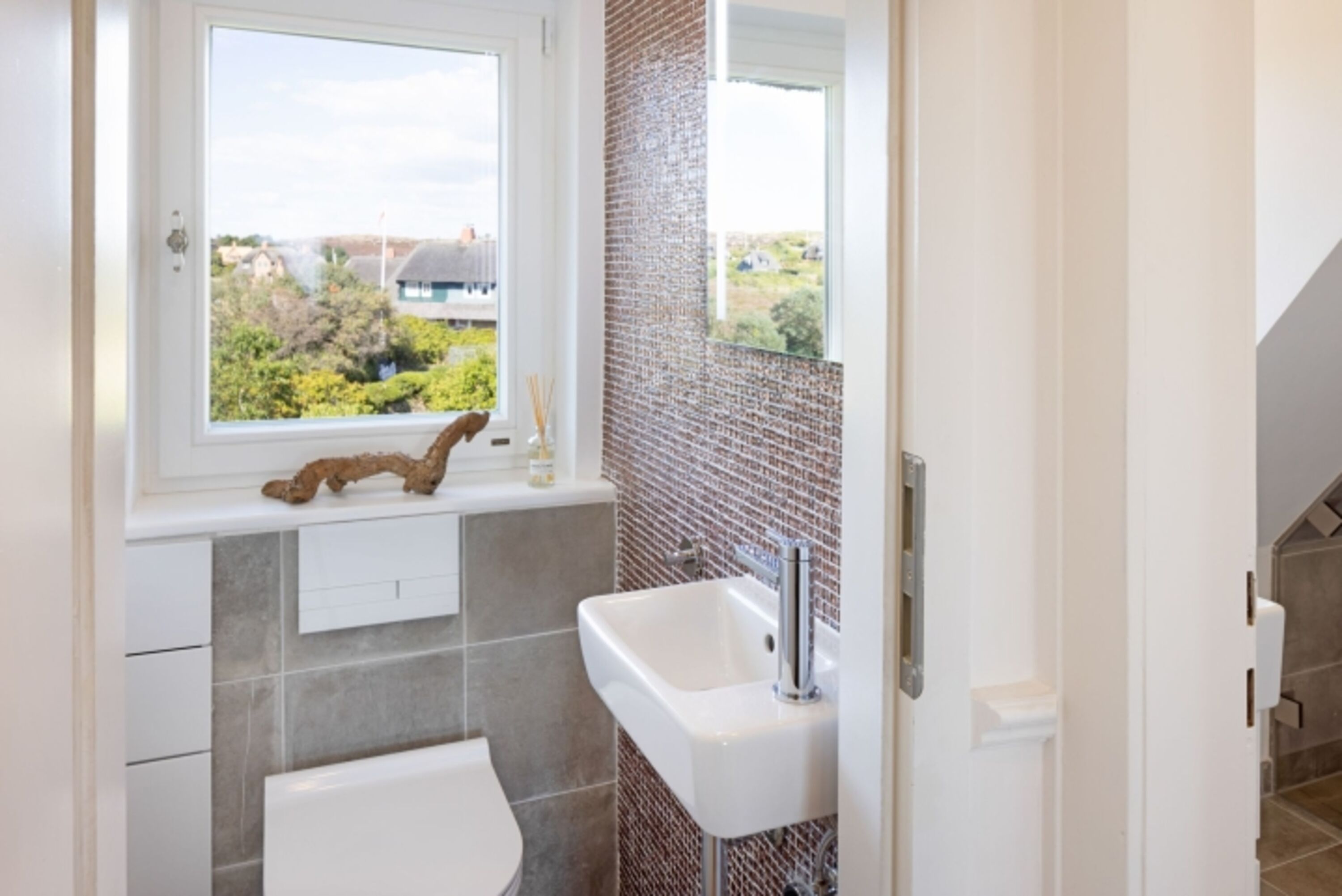 Badezimmer mit separaten WC
