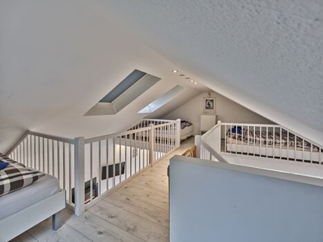 Galerie mit Schlafmöglichkeit