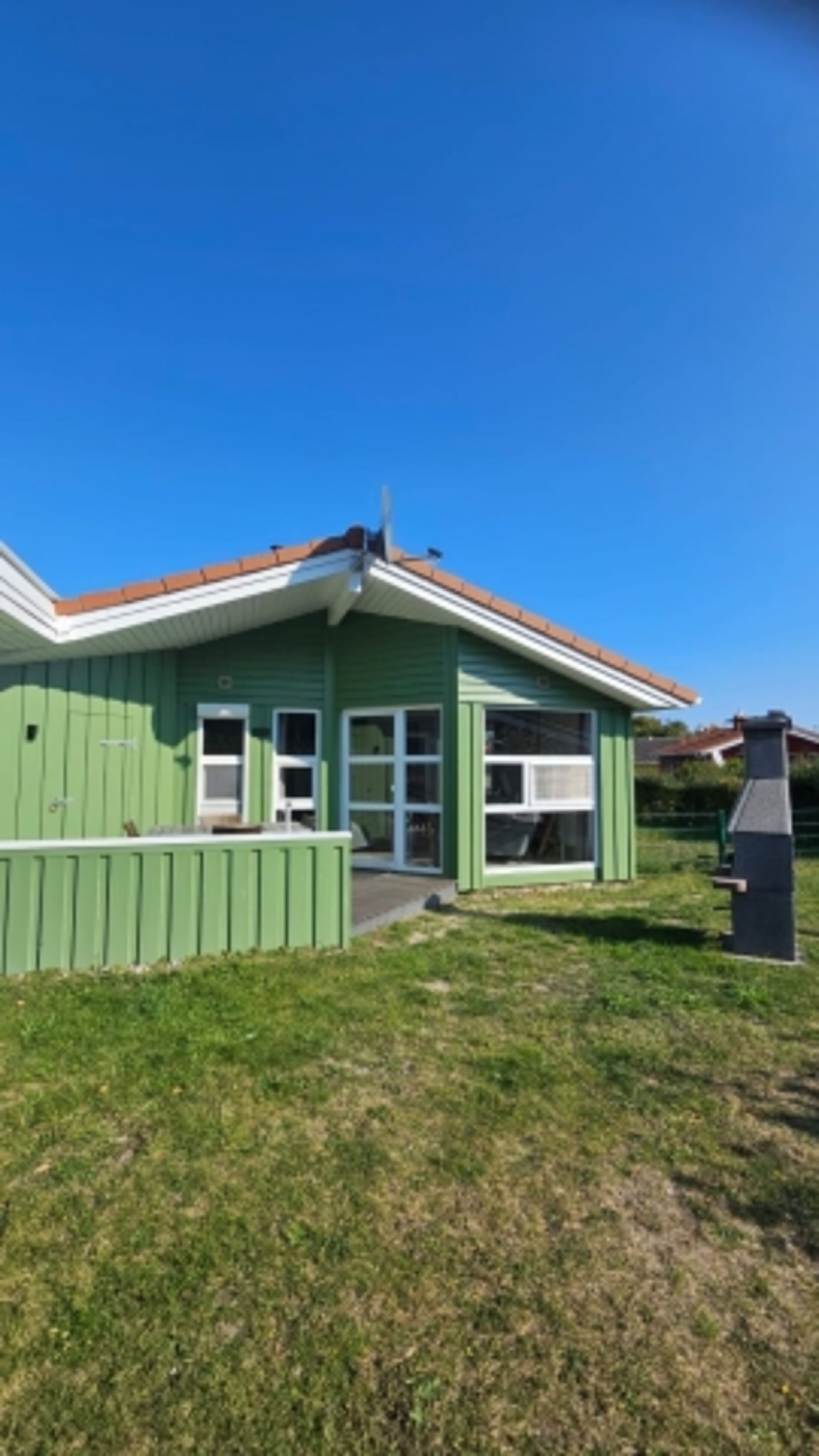 Gartenansicht mit neuer Farbe
