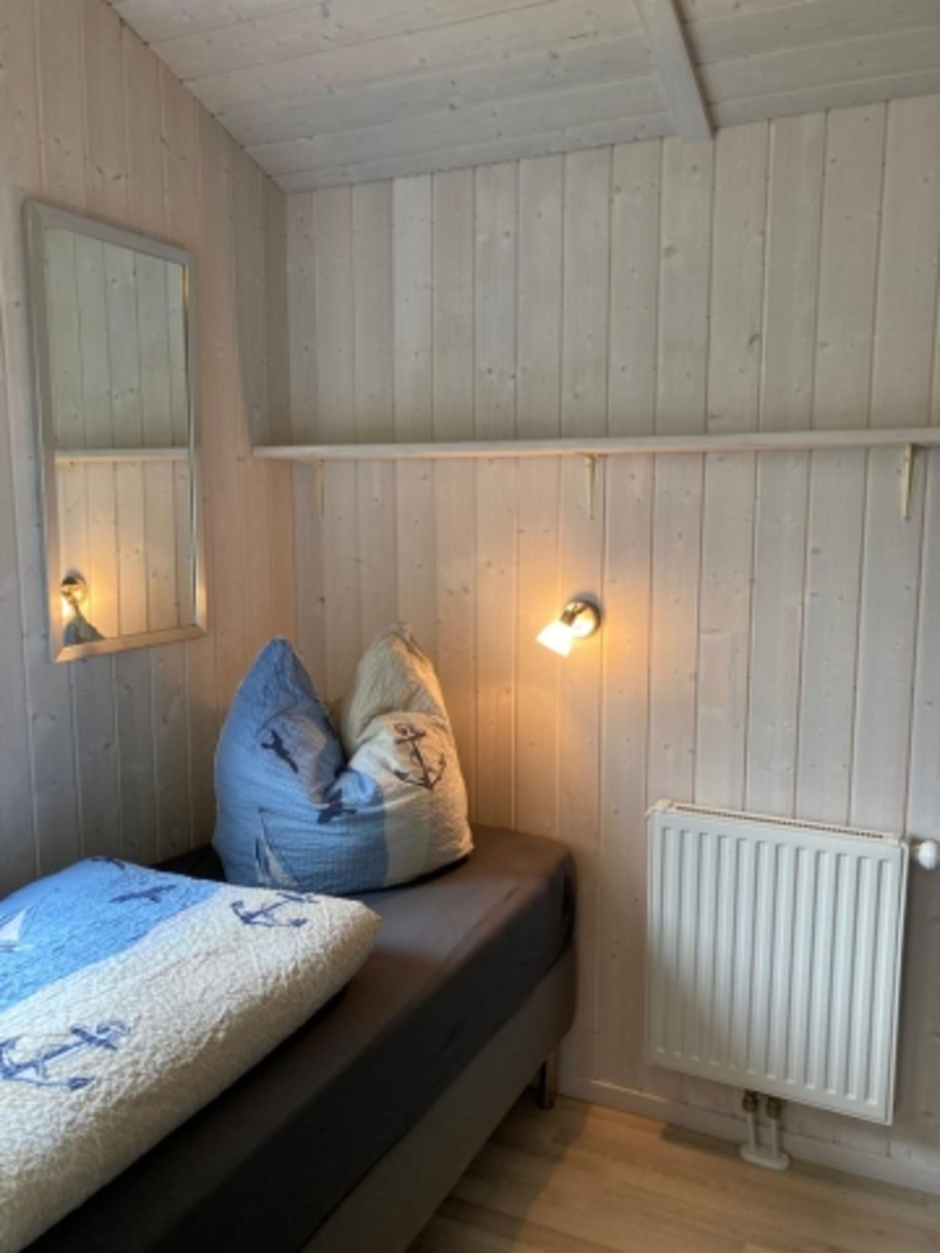 Schlafzimmer 2 Bild 2