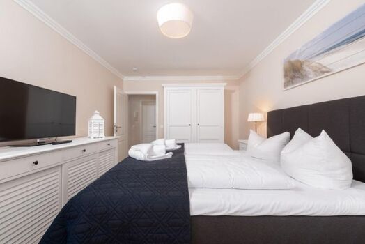 Seehof Bansin - Schlafzimmer mit Kleiderschrank