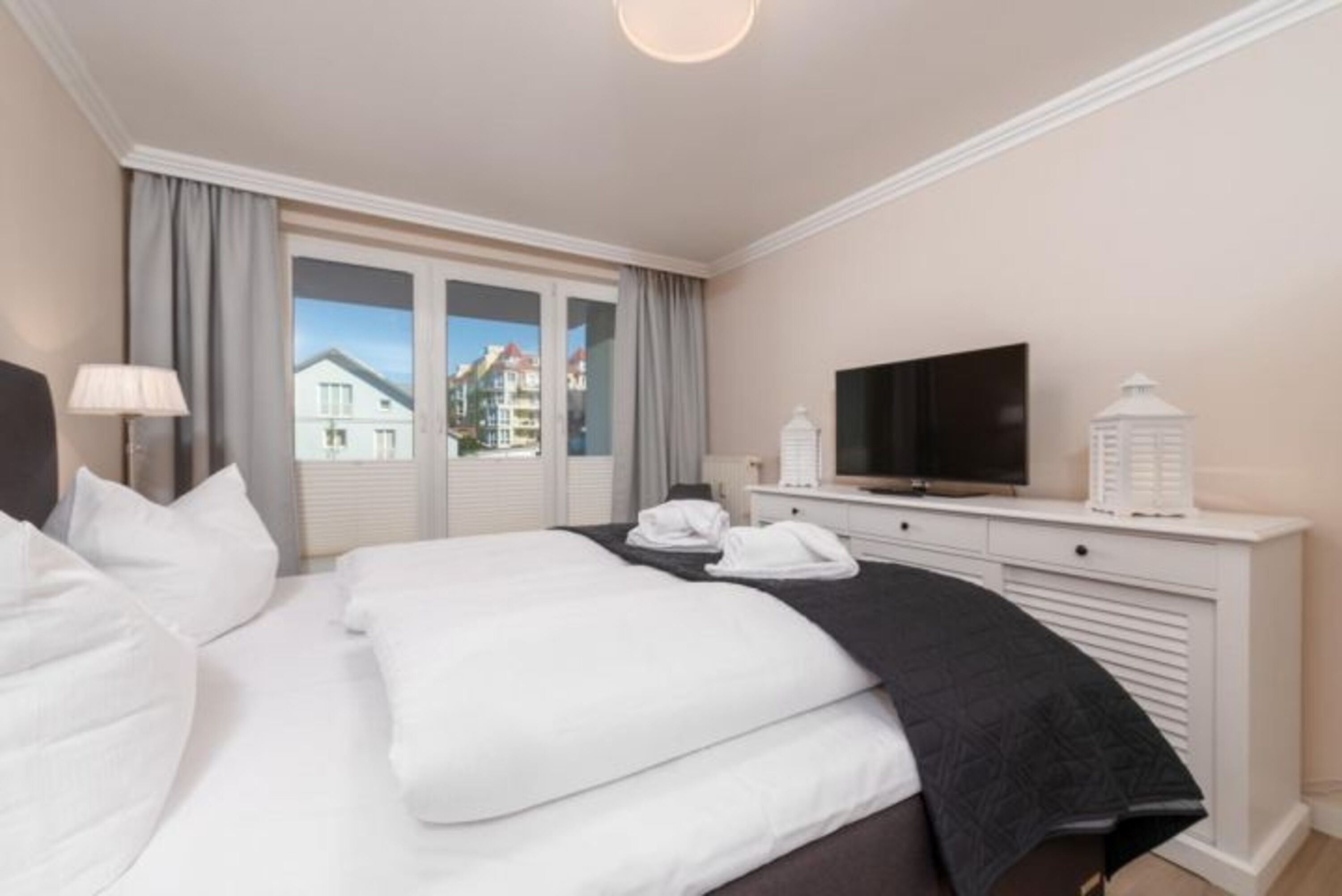 Seehof Bansin - Schlafzimmer mit Fernseher
