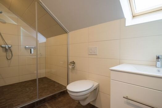 Haus Jule - das zweite Bad im Obergeschoss des Hauses