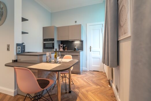 Küchen- und Essbereich