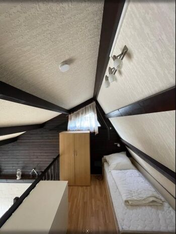 Betten auf der offenen Galerie