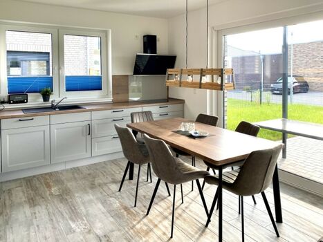 Essbereich mit Küche