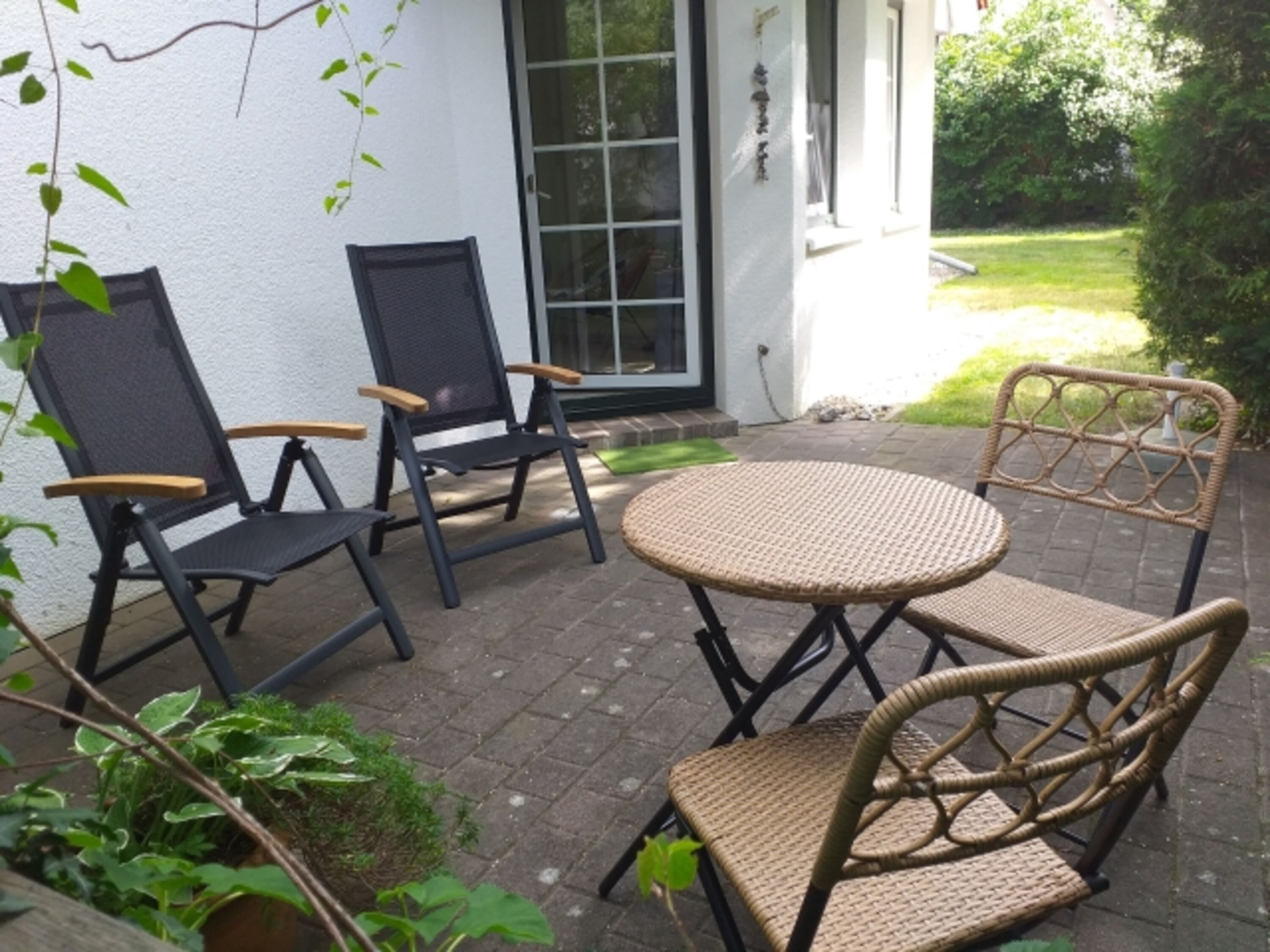 Terrasse mit Hundekette