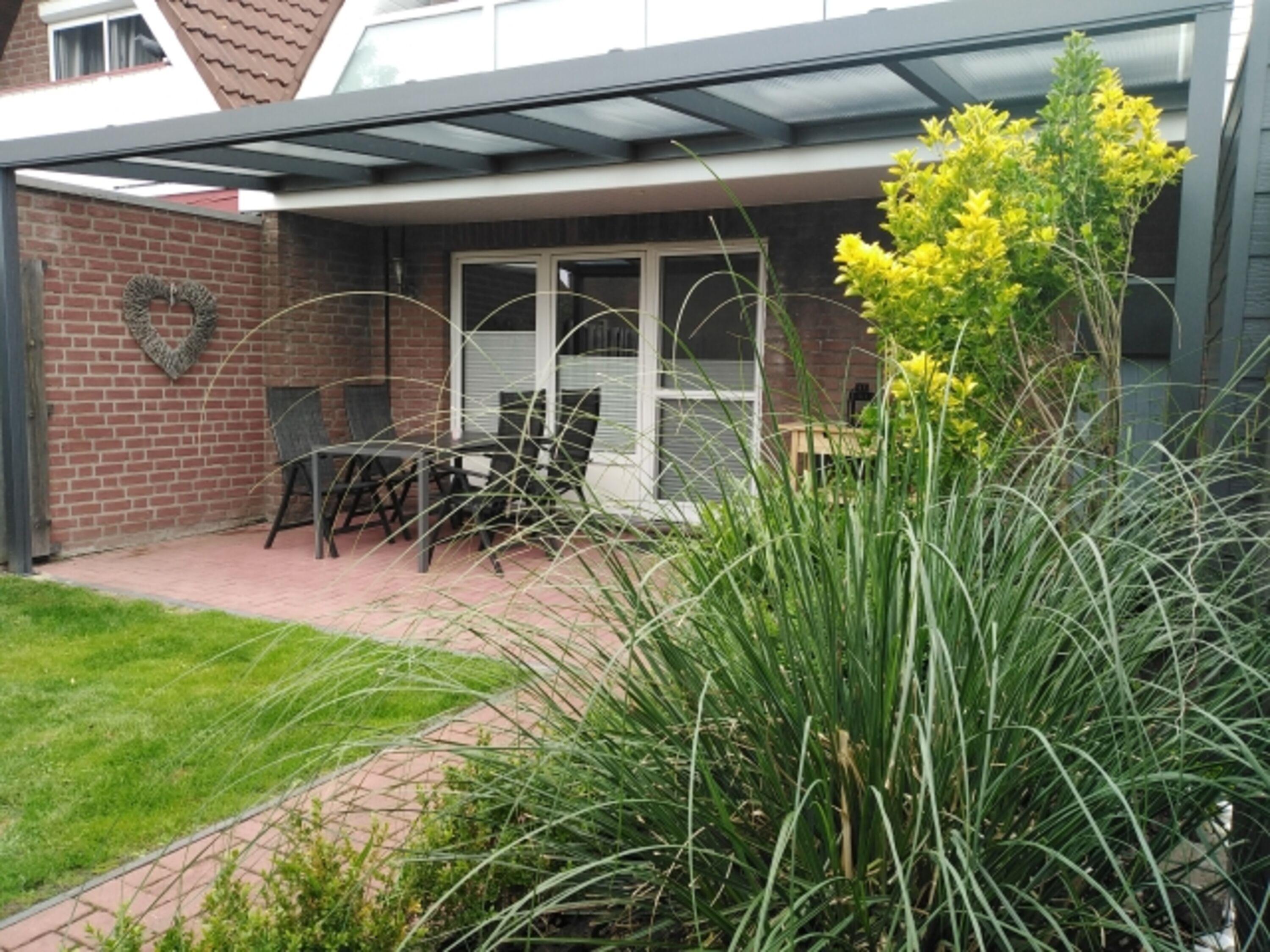 Überdachte Terrasse