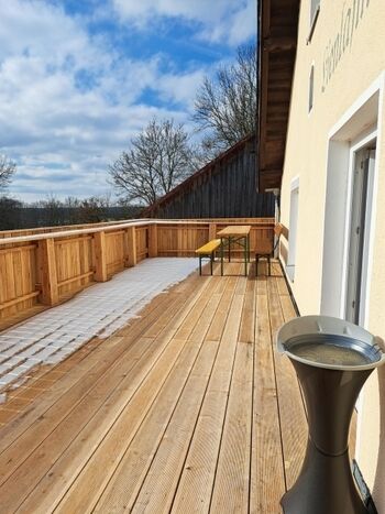 Großer Balkon für Raucher