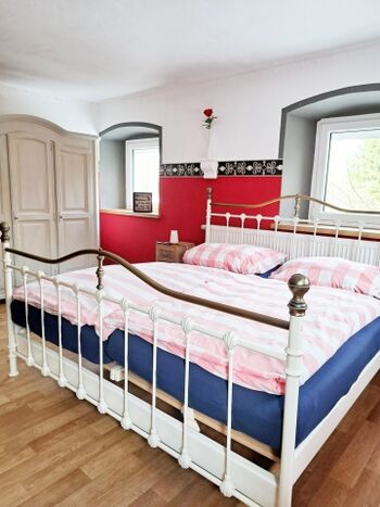 Ein Schlafzimmer im Erdgeschoss