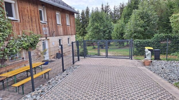 Eingangsbereich mit Schleuse