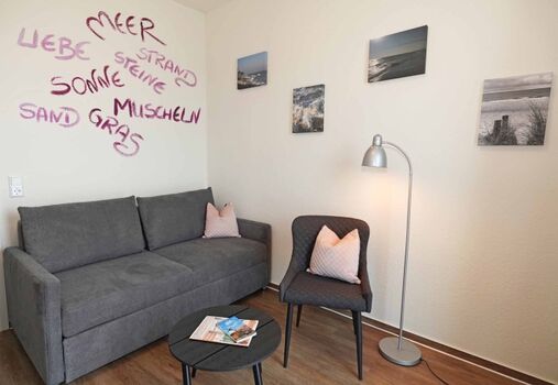 2. Schlafzimmer mit Schlafcouch