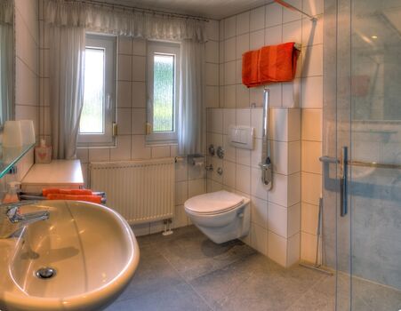 Barrierefreies Bad (2021)