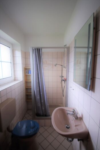 Duschbad im Erdgeschoss