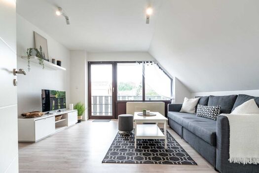 Hell und freundlich - Ausgang zum Balkon