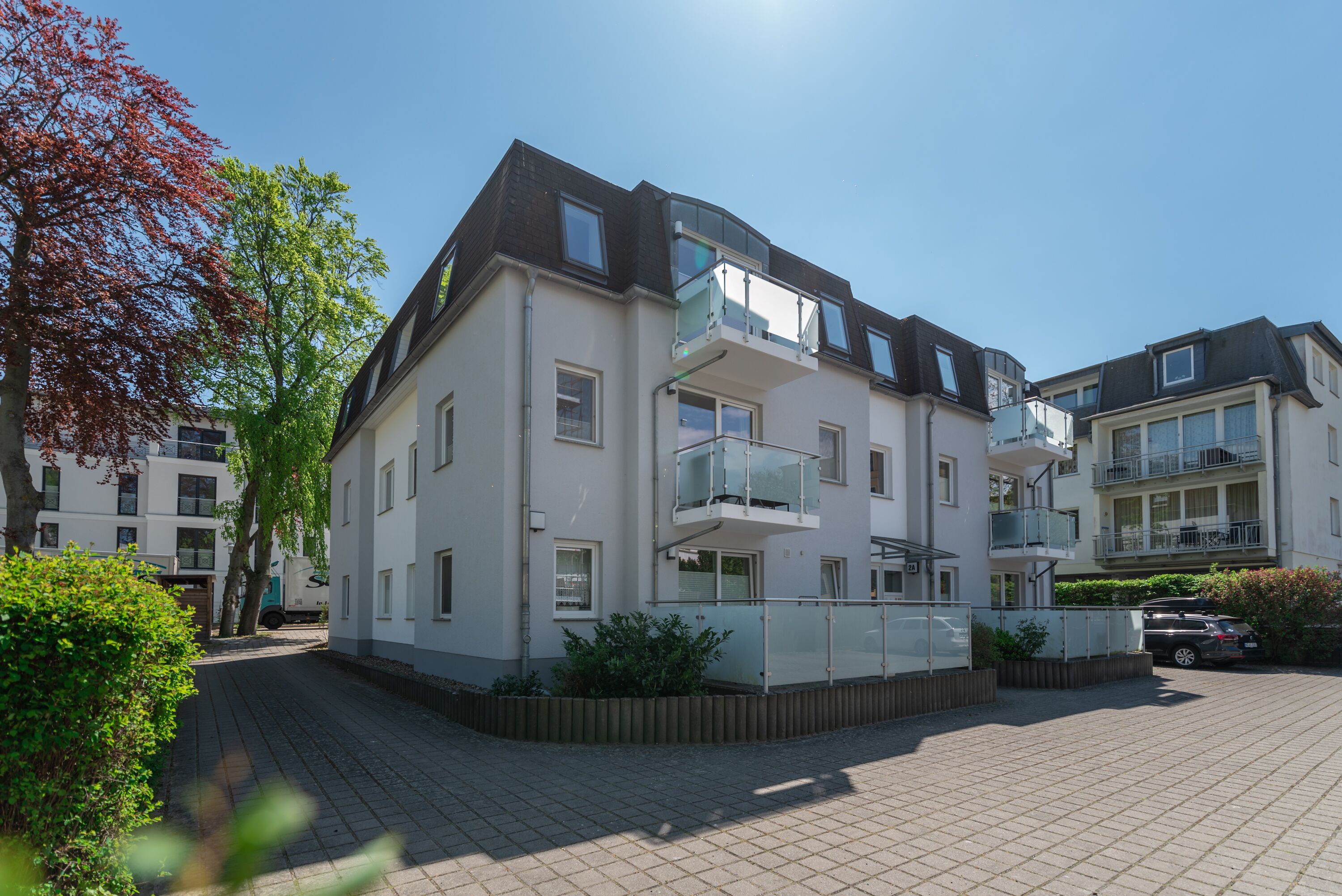 Ansicht vom Parkplatz