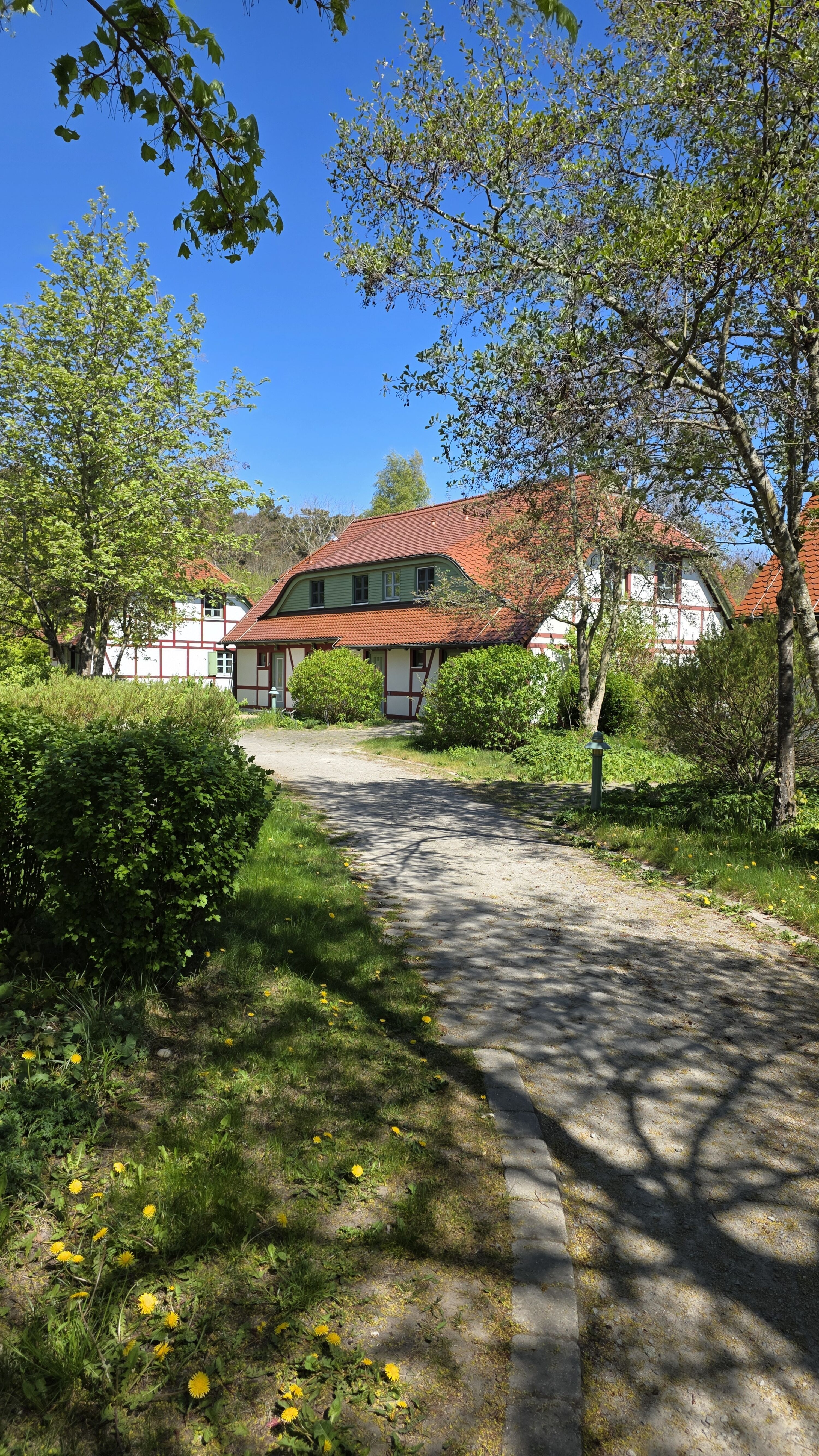 Gebäude