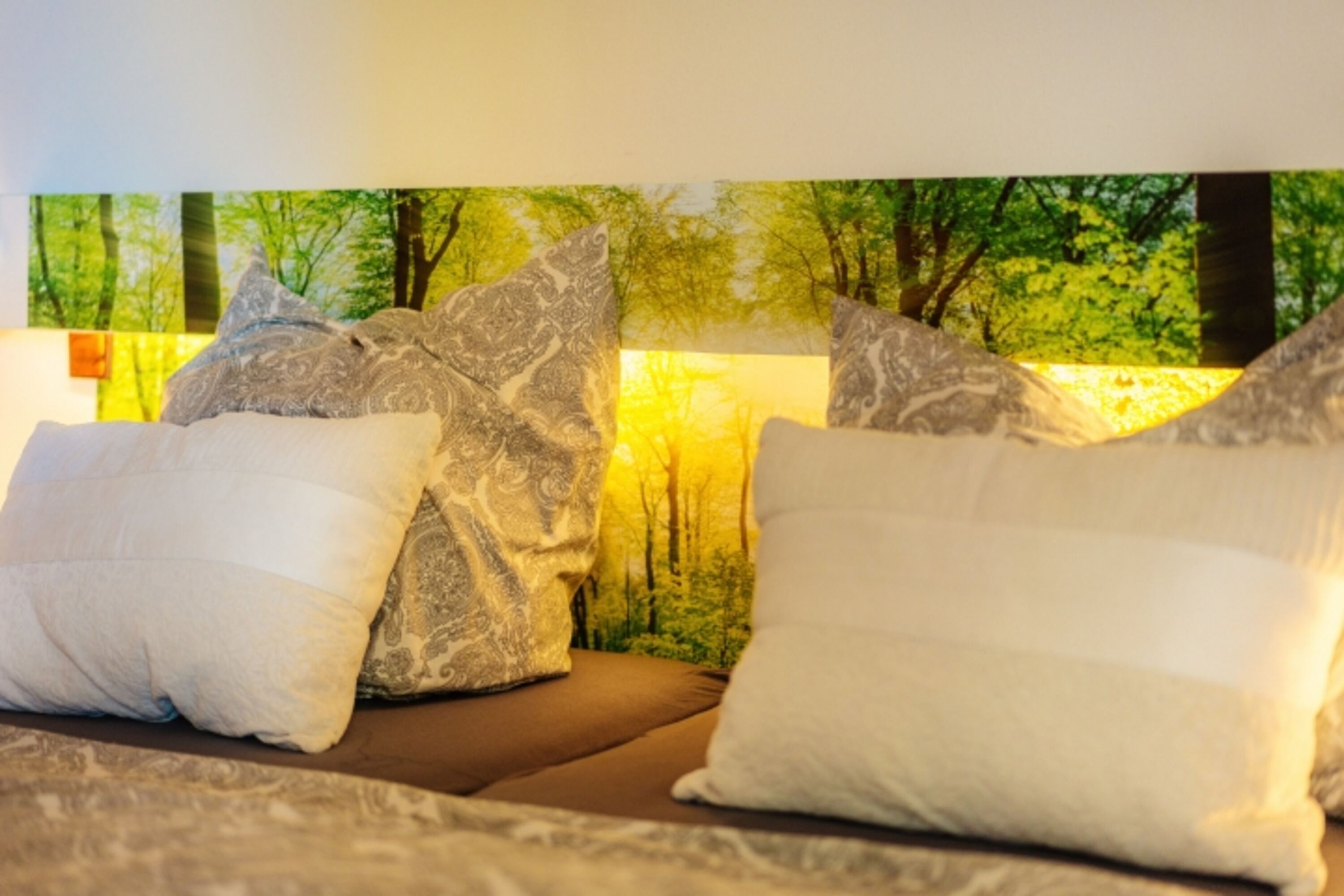 Schlafzimmer 1