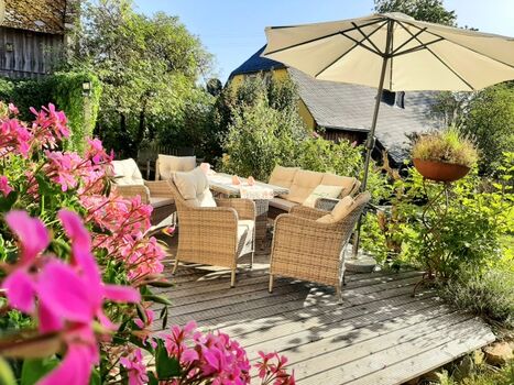 Terrasse mit Loungemöbel