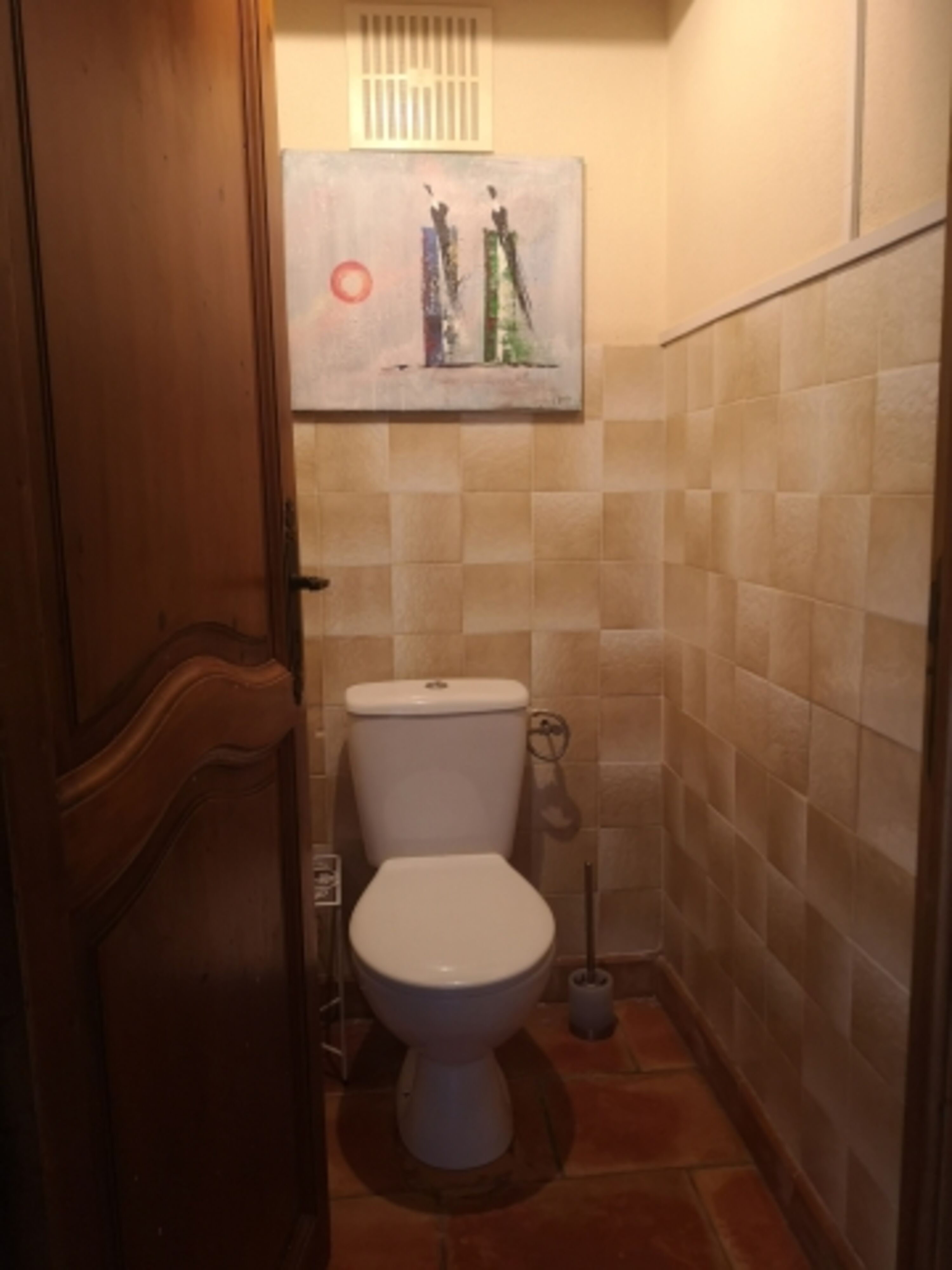 Separate Toilette 