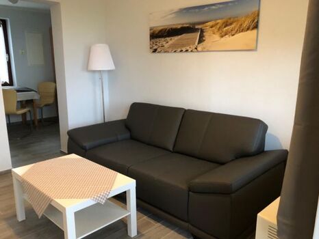 Typ 1/1 - WZ mit Ledersofa