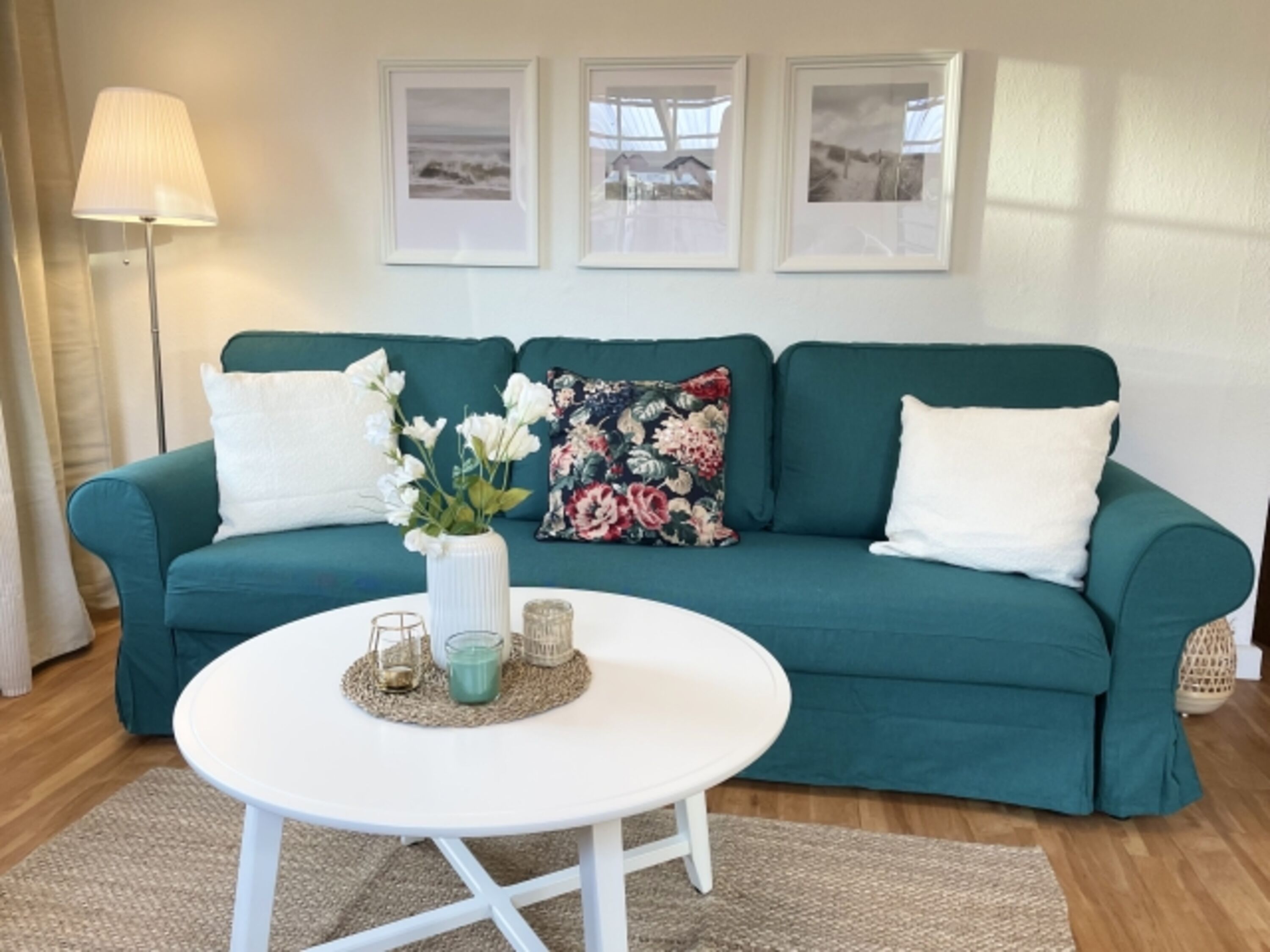 Wohnzimmer/Sofa