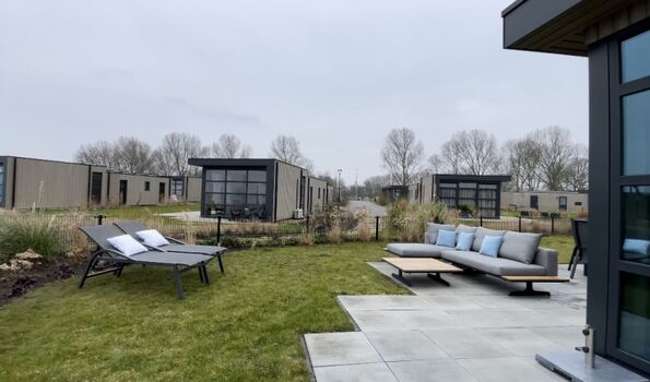 Lounge-Möbel auf der Terrasse