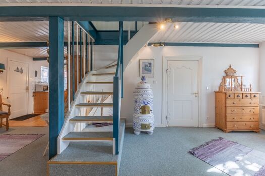 Reetkate Oldersbek - Treppenaufgang ins Obergeschoss 