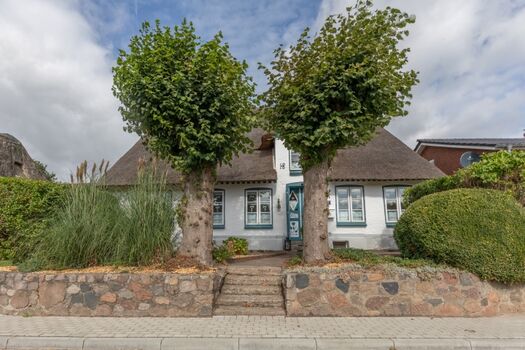 Reetkate Oldersbek - Typisch Friesisches Reetdachhaus 