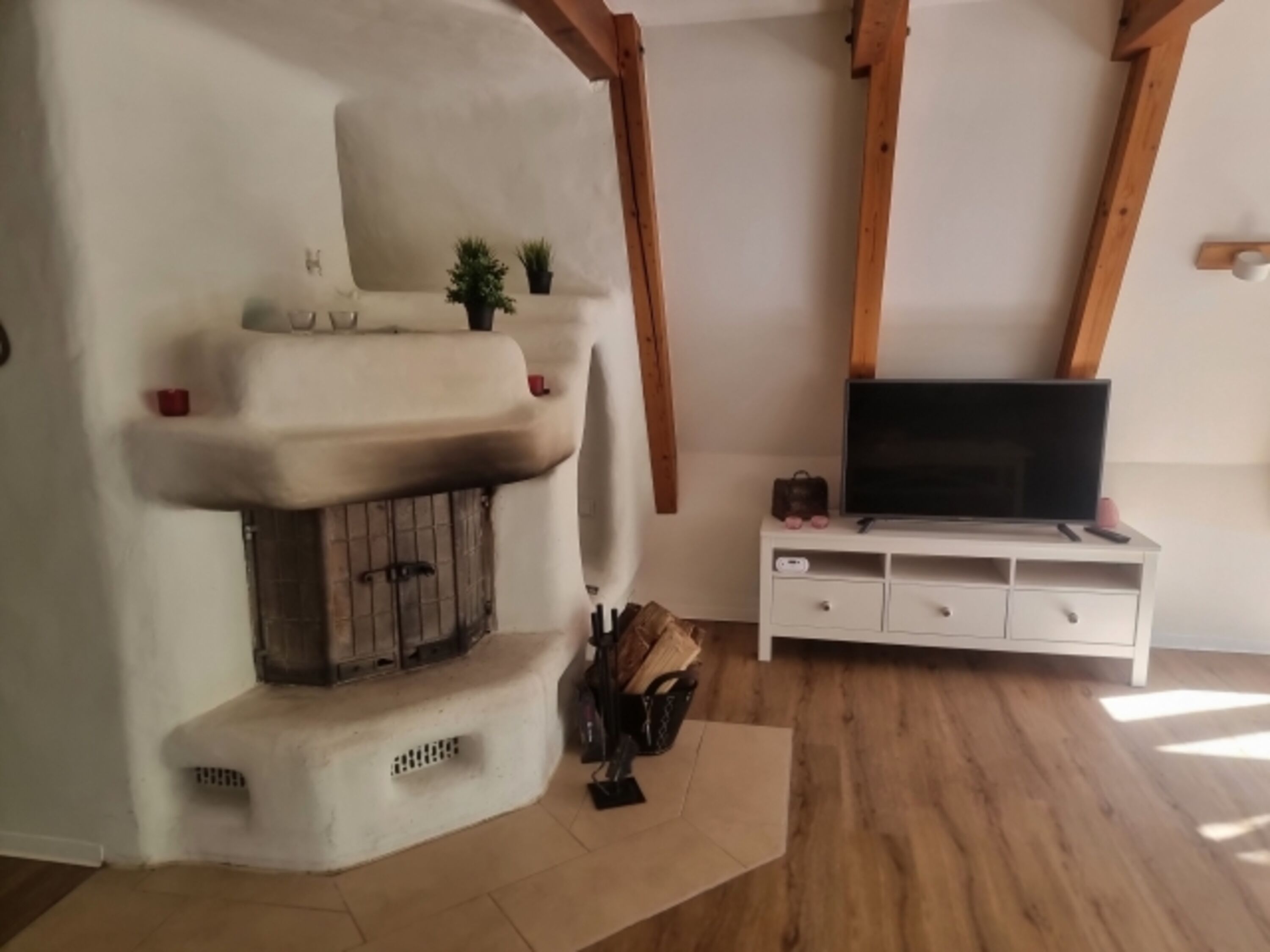 Kamin im Wohnzimmer 