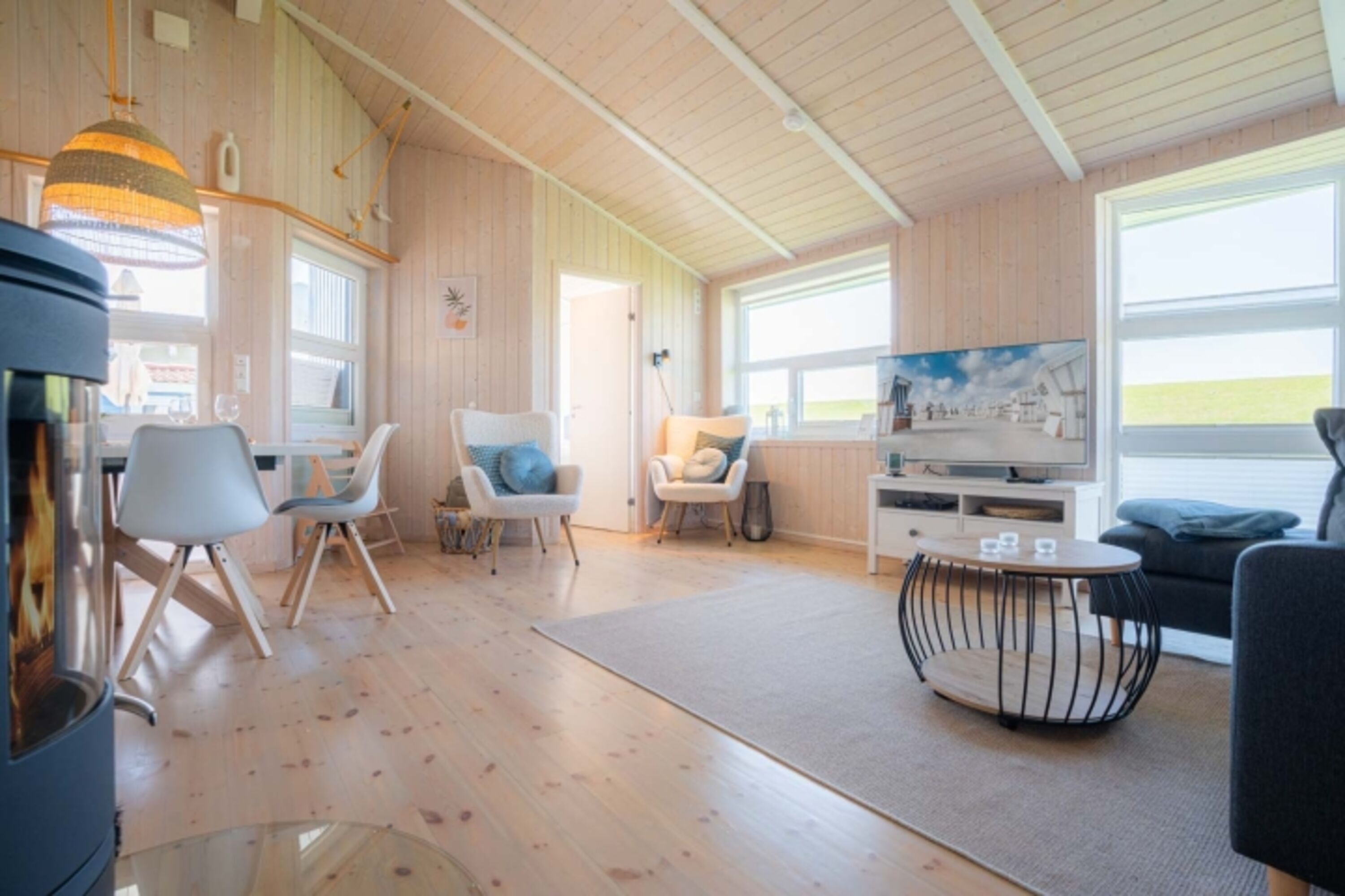 Wohnzimmer mit Kaminofen