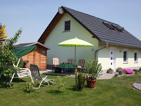 Ihre Sitzecke im Grünen