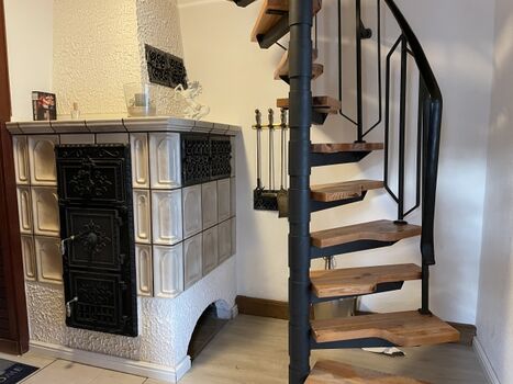 Zugang zum zweiten Schlafzimmer im Obergeschoss 