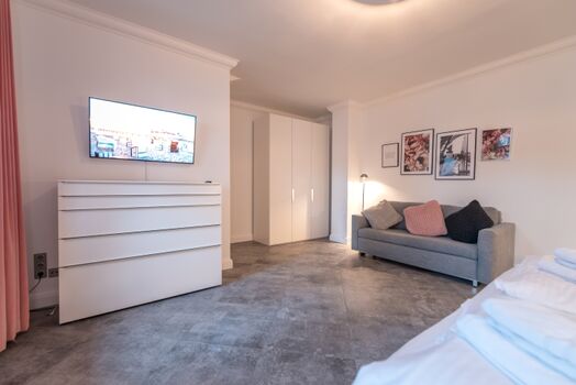 Schlafzimmer 1 mit Schlafcouch